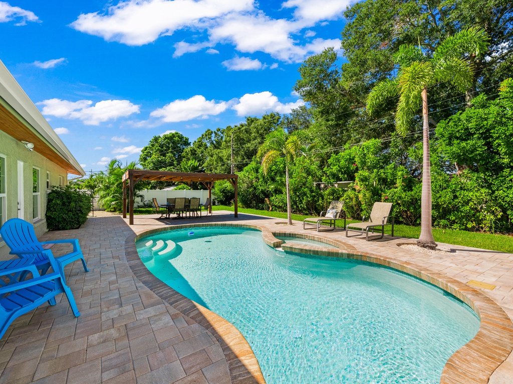 Private Pool and Spa