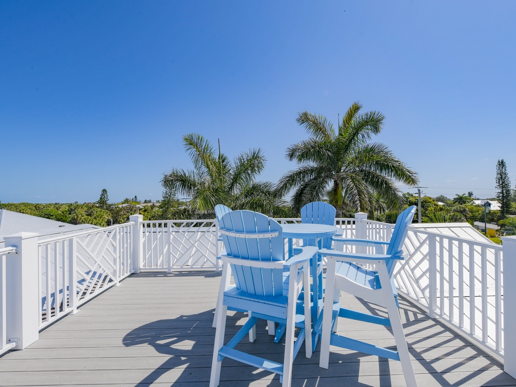Rooftop Deck