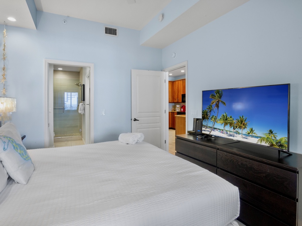 Primary Bedroom, King