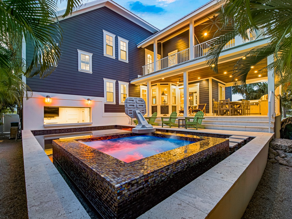 Outdoor Spa View