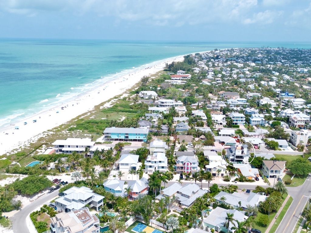 Aerial View - La Dolce Vita by AMI Locals