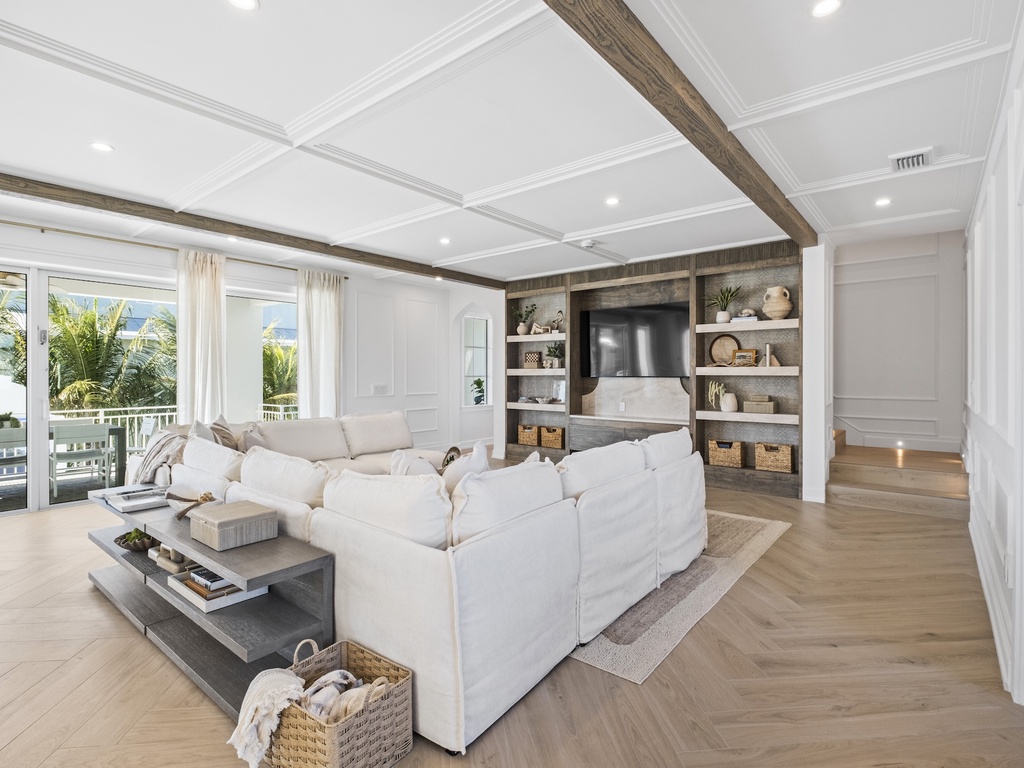 Living area with TV and sliding doors to your private terrace