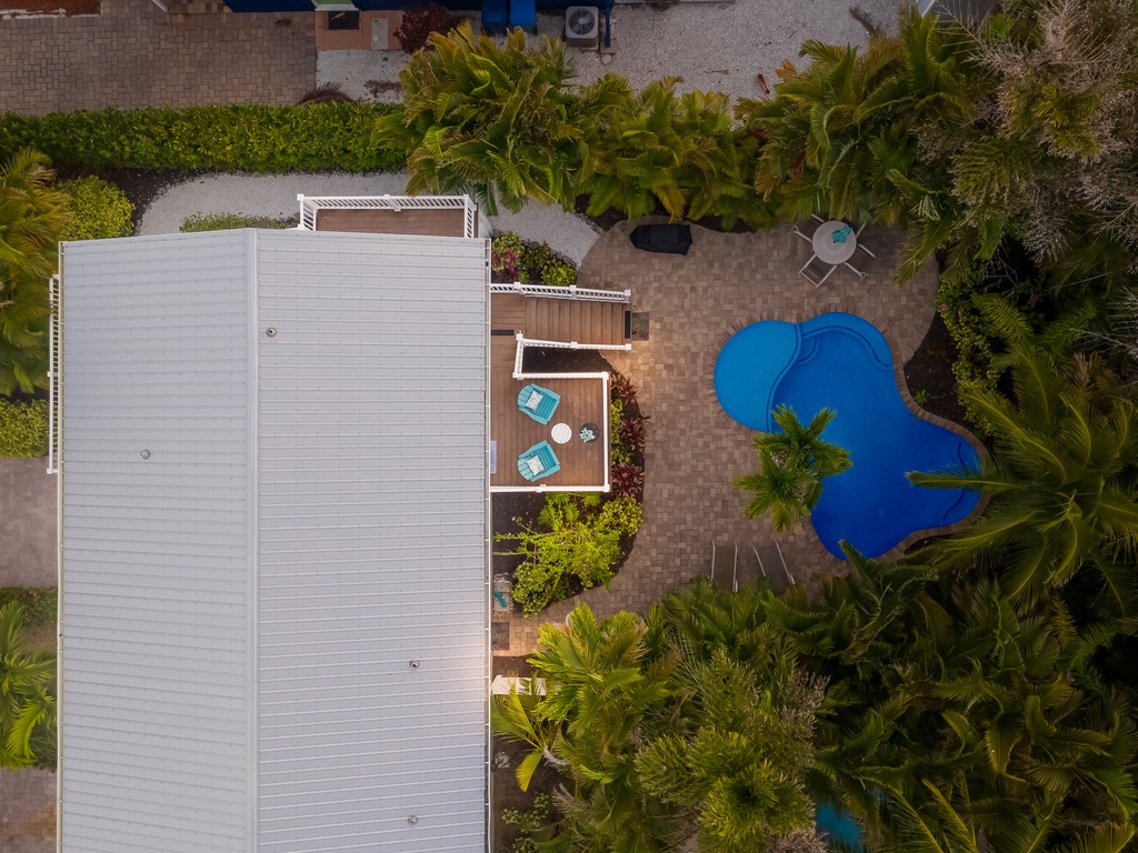 Pineapple Palms - By Anna Maria Island Accommodations