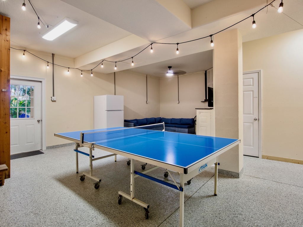 Ping Pong table