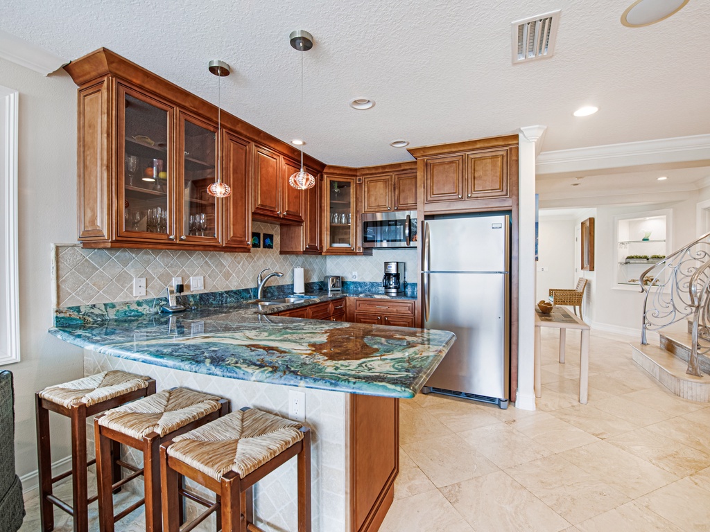 Side B - Main Floor - Kitchen