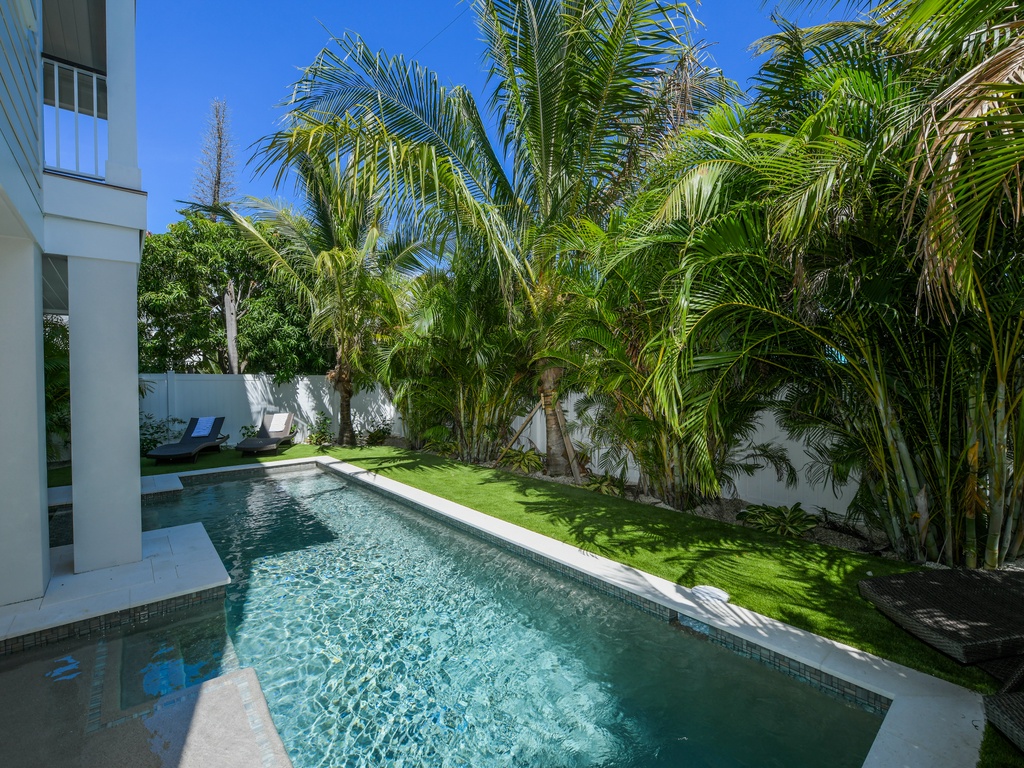 Private Pool and Spa