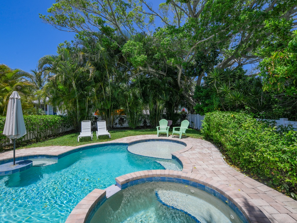 Private Heated Pool and Spa