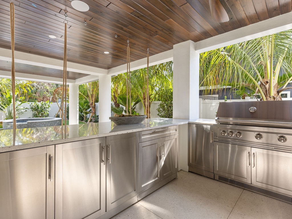 Outdoor BBQ grill with TV