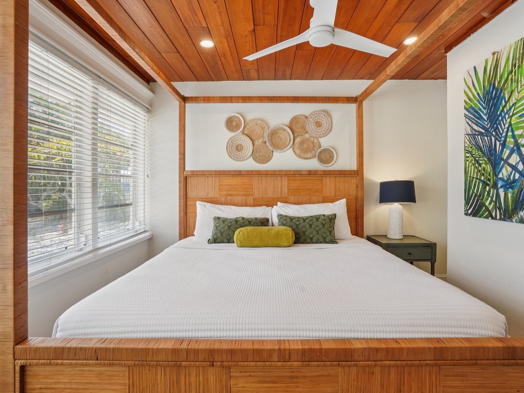 Second Bedroom - King