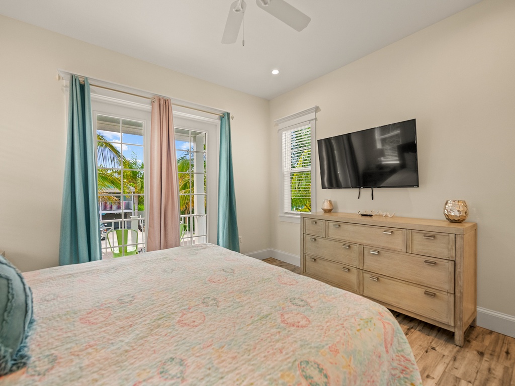 Primary Bedroom - King