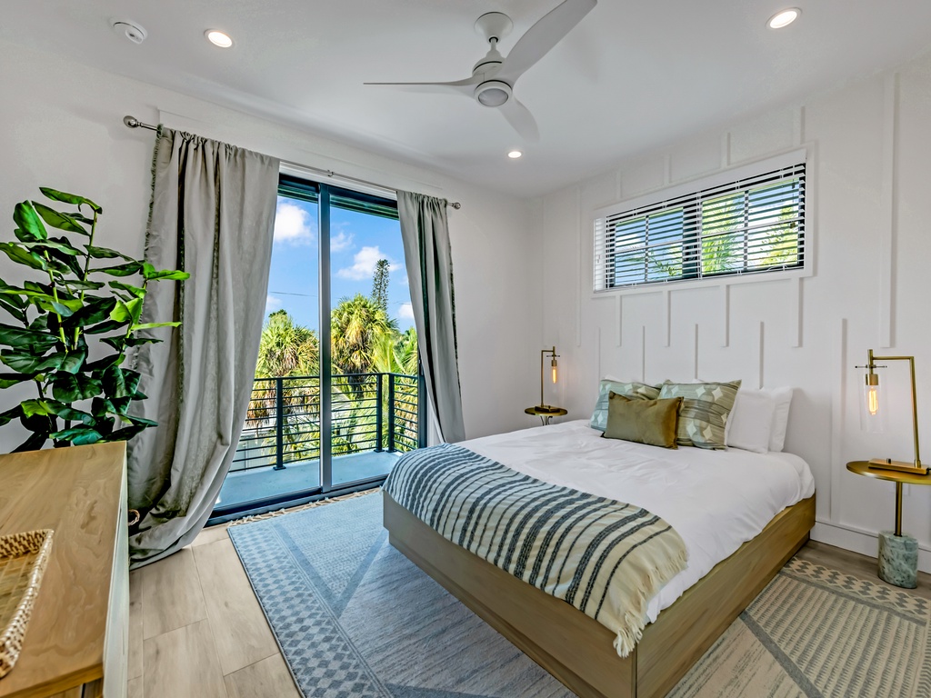 Third Bedroom - King