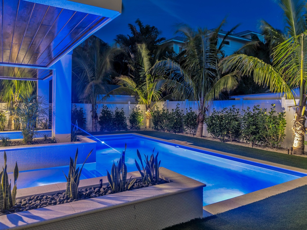 Private Pool and Spa