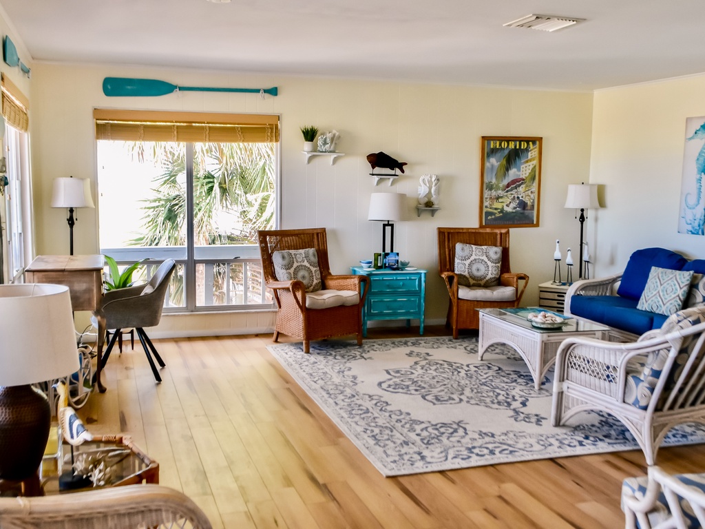 Sunshine State of Mind - AMI Locals