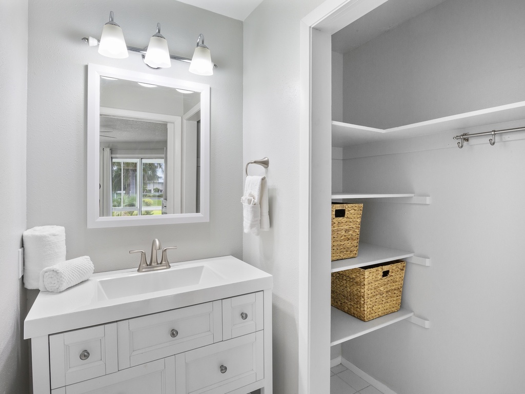 Primary Bathroom, Ensuite