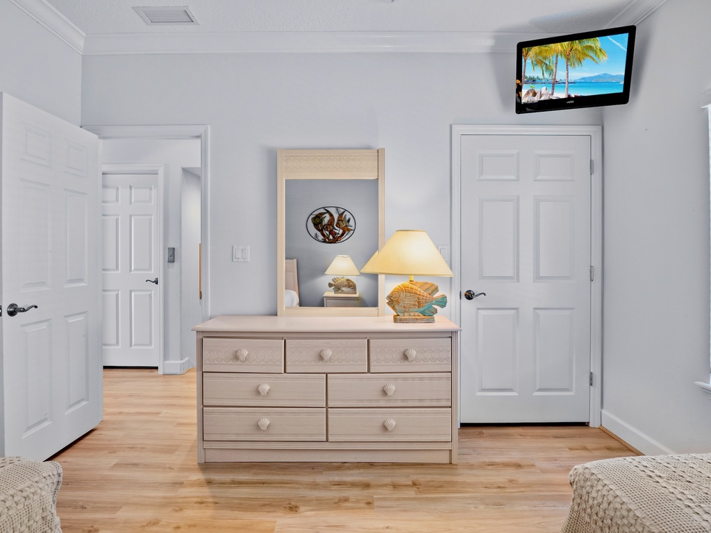 Third Bedroom, 2 Twin beds