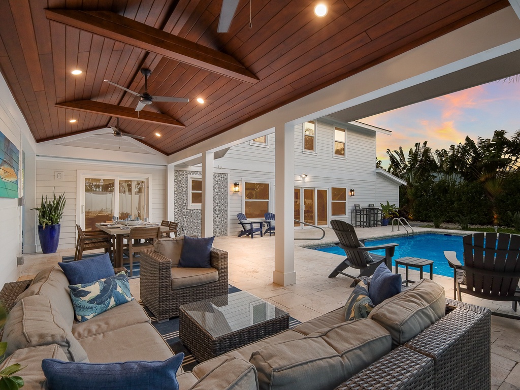 Poolside Lounge Area