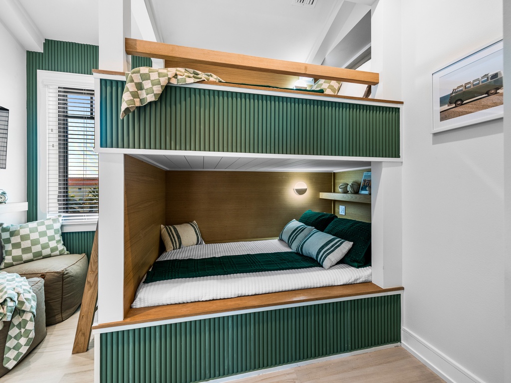 Sixth Bedroom - Full/Full Bunk