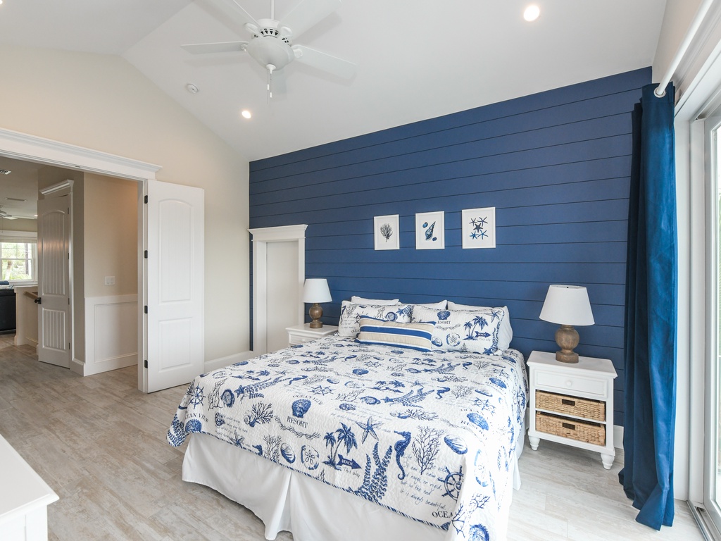 Primary Bedroom, King