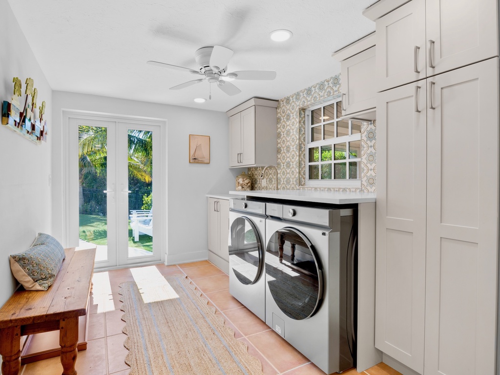 Washer and Dryer Combo