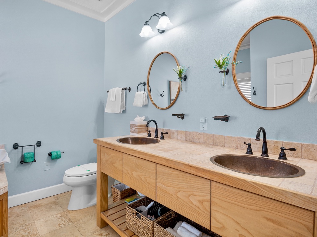 Primary Bedroom, Ensuite Bathroom