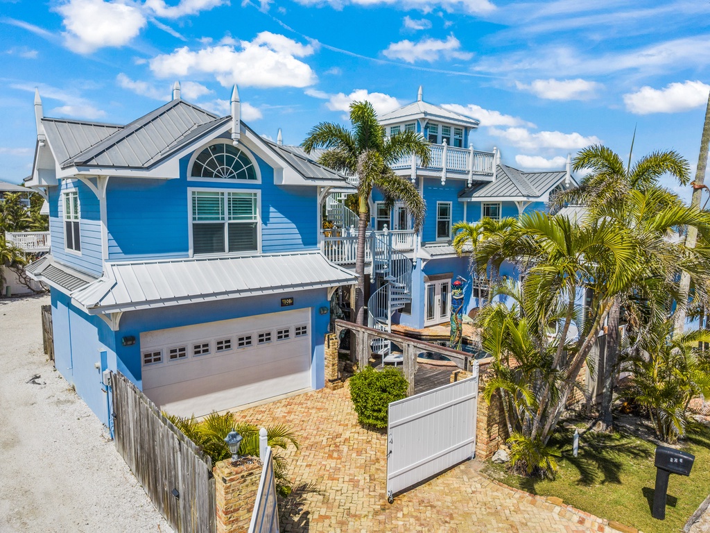 Best Of Boat Worlds by AMI Locals