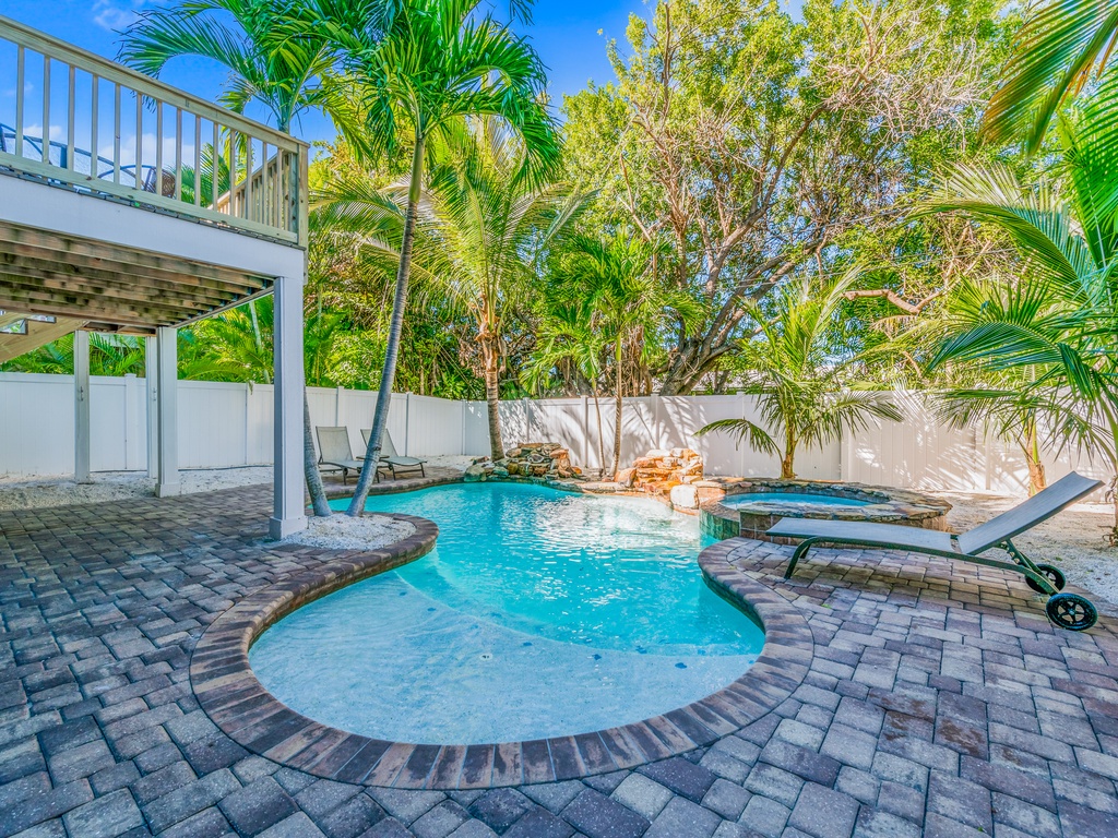 Private Pool and Spa