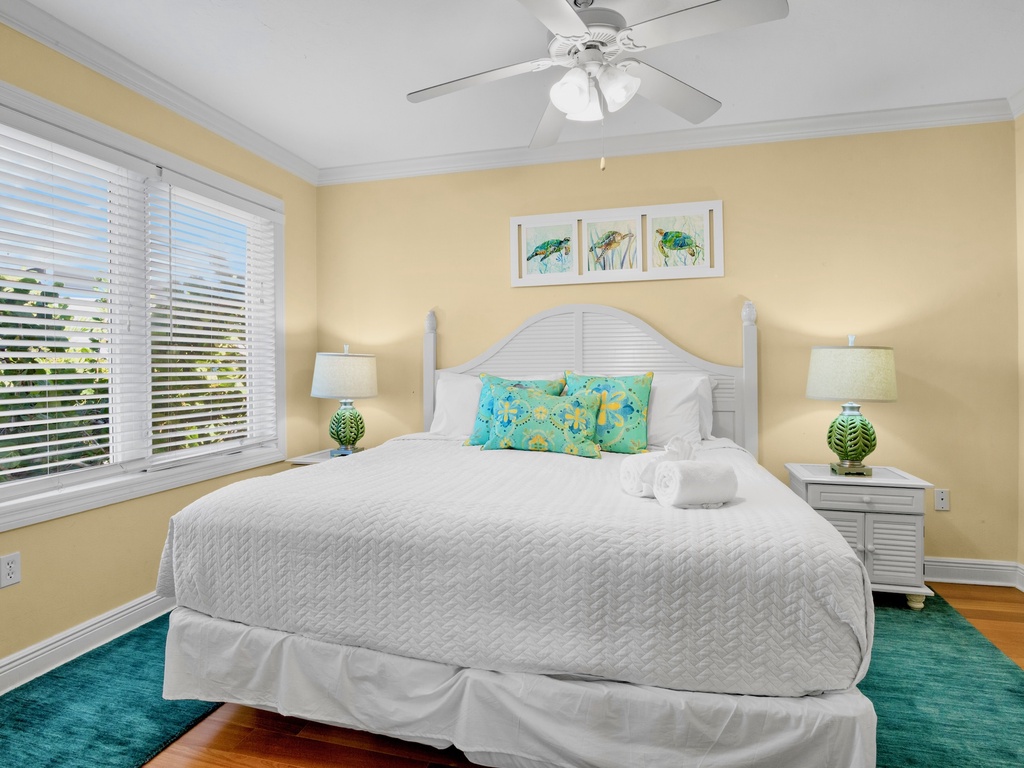 Second Bedroom (Second floor): King bed
