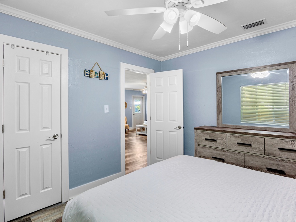 Second Bedroom - Full