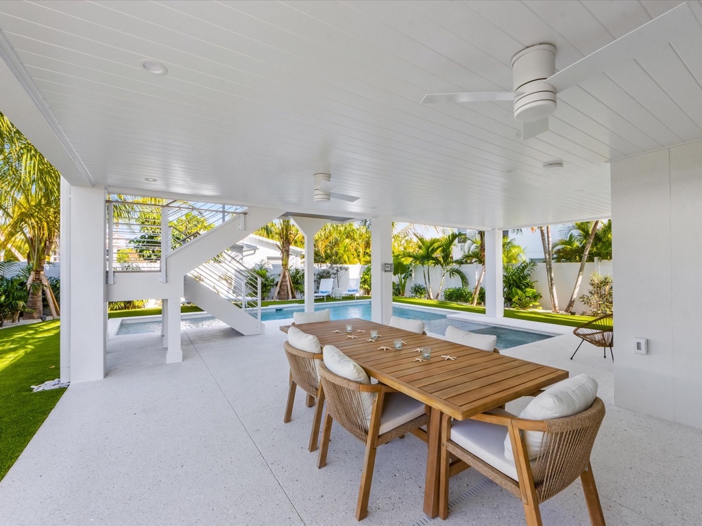 Poolside outdoor living space