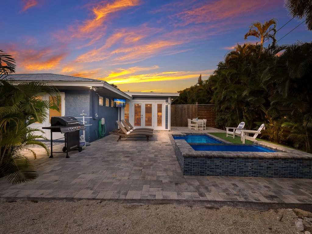 Private Pool and Spa Area