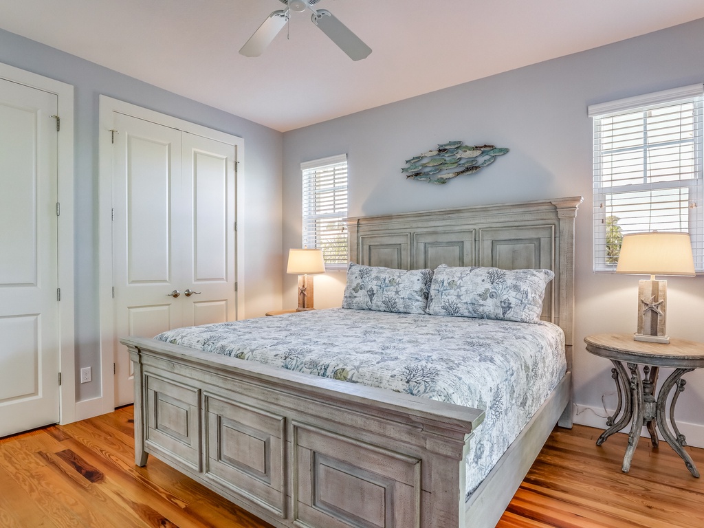 Primary Bedroom - King