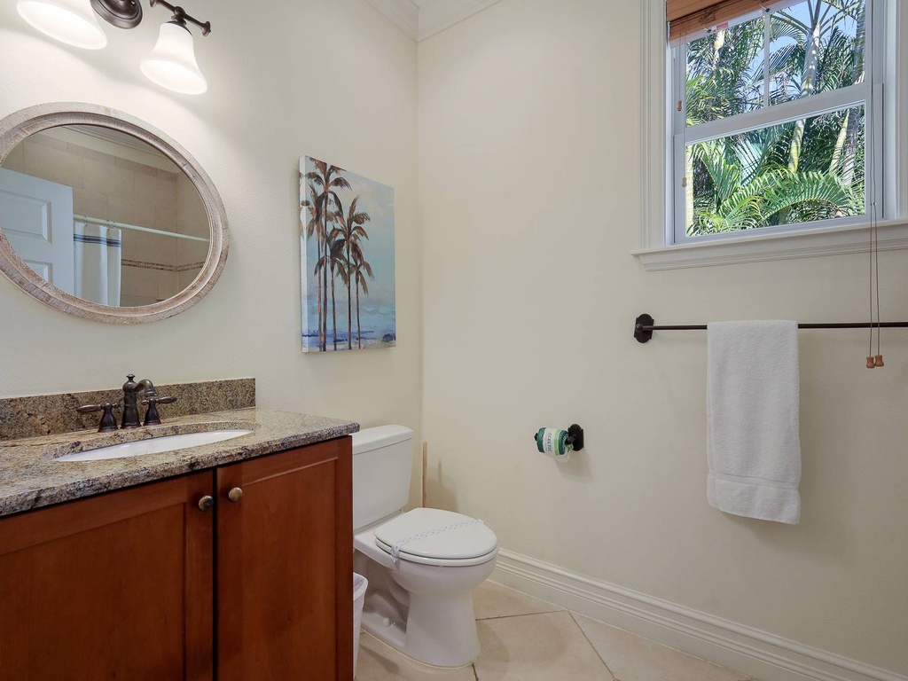 Minimalist Bath with Sink