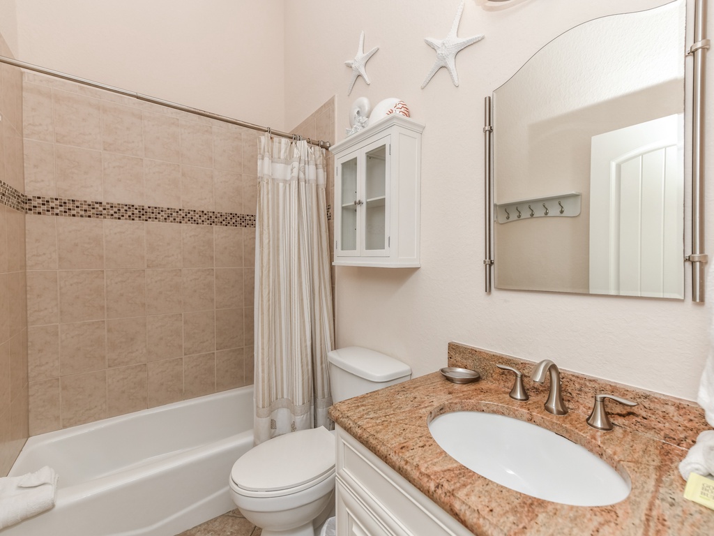 Primary Bathroom, Ensuite, West Unit