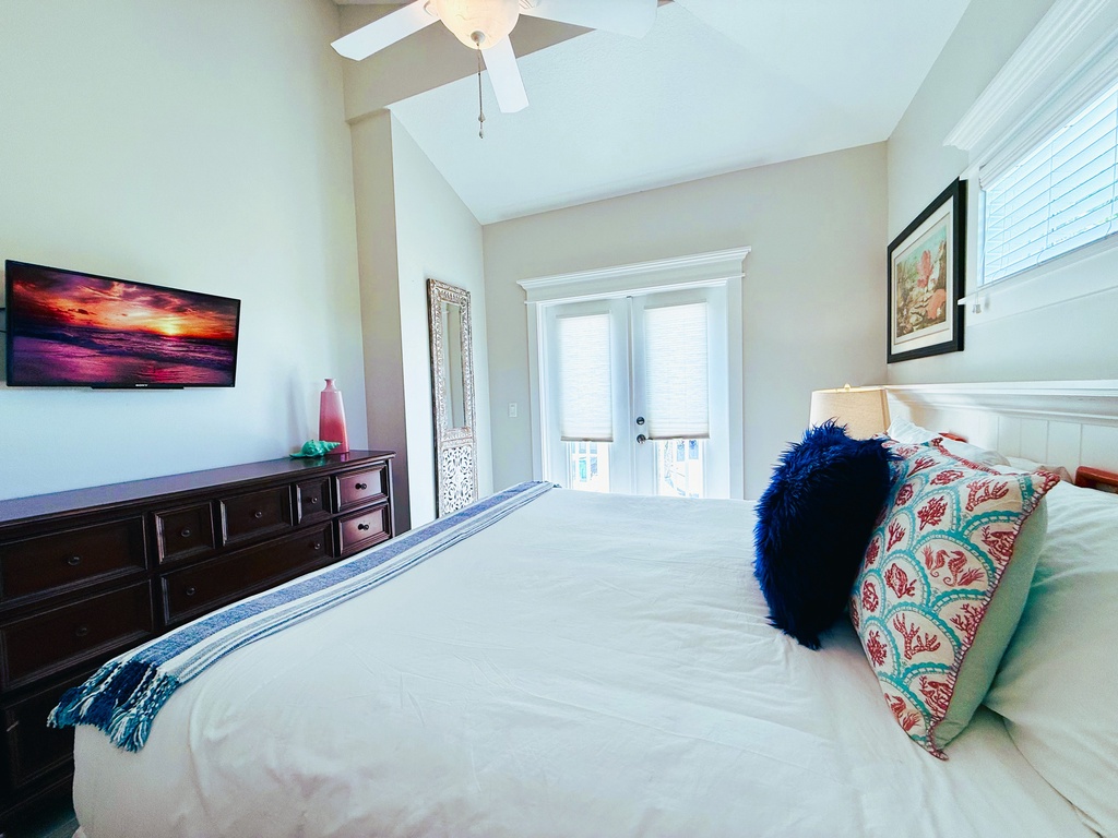 Fourth Bedroom - King - Private Balcony