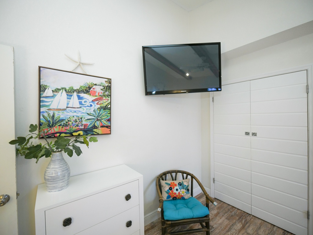 Primary Bedroom, King