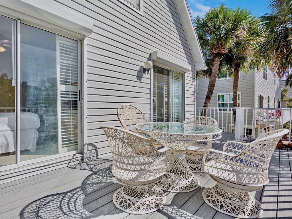 Private balcony with outdoor dining area