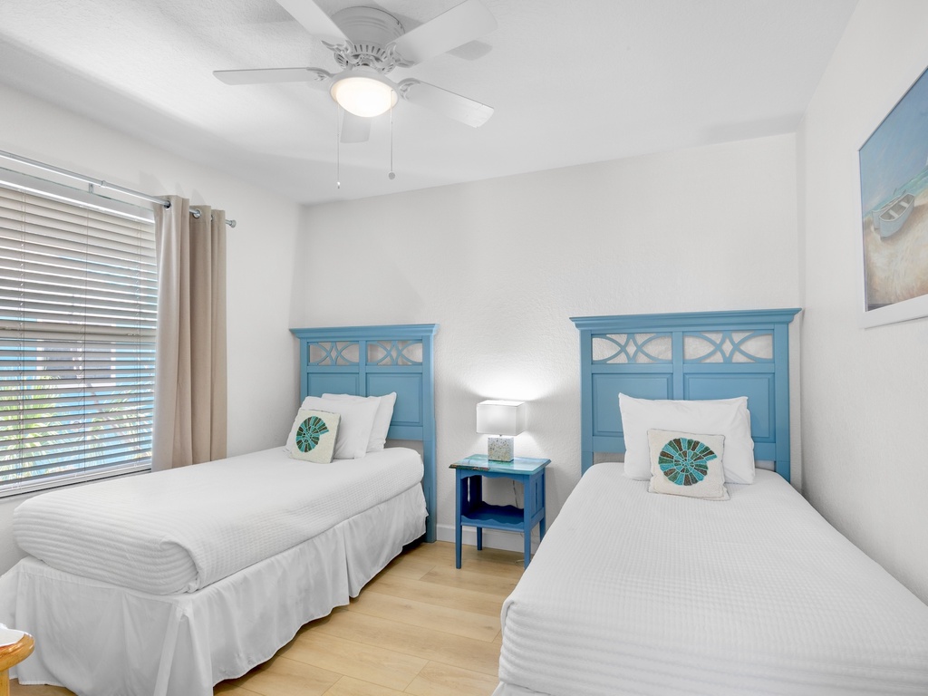 Second Bedroom, Two Twins