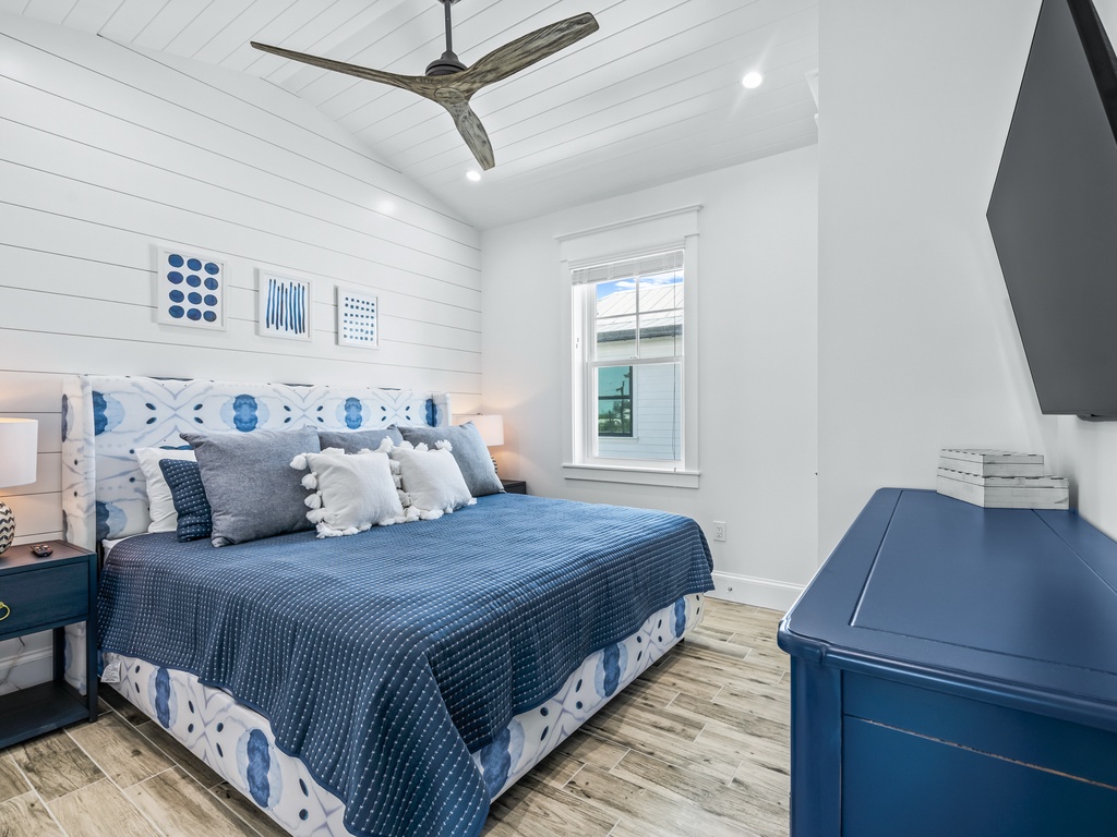 Fourth Bedroom - King