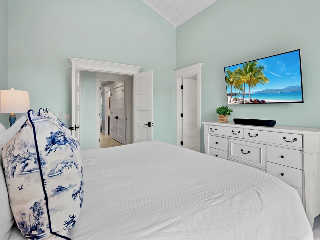 Third Bedroom, King with Balcony Access