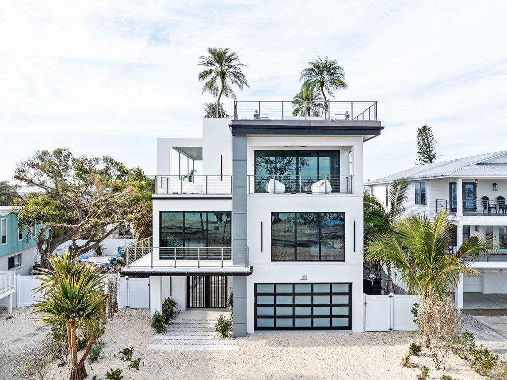 Deckadence by AMI Locals