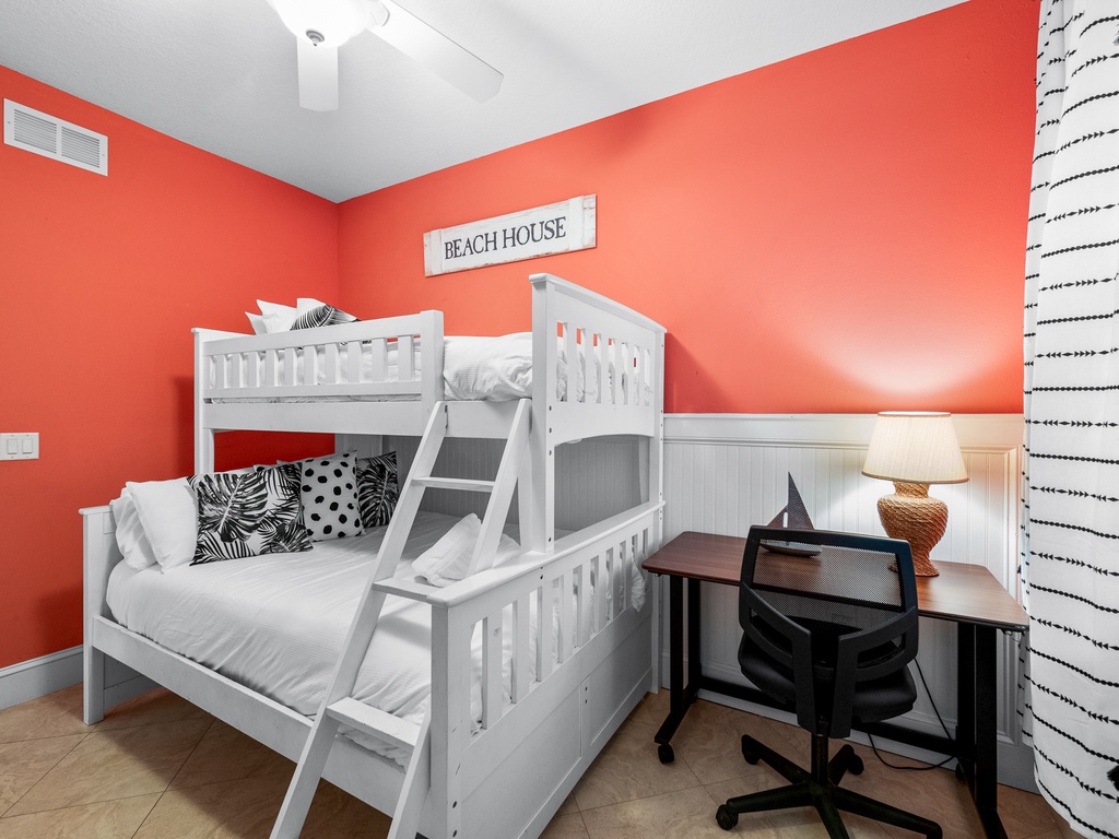 Fifth Bedroom - Twin/Full