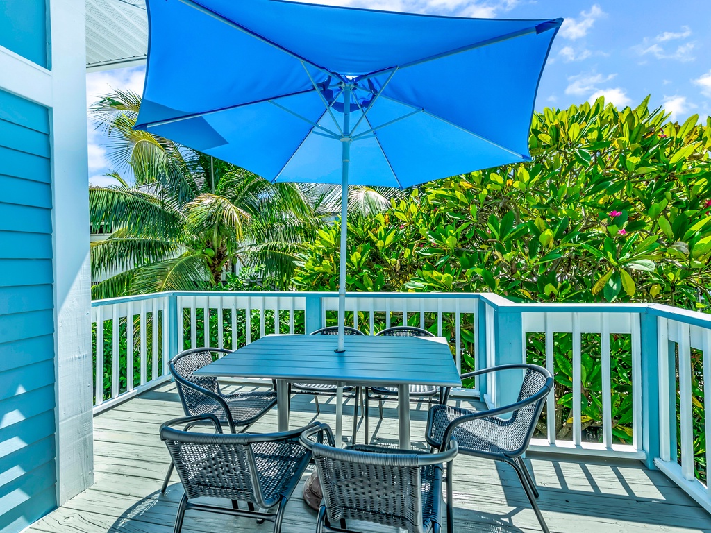 Balcony - Outdoor Dining