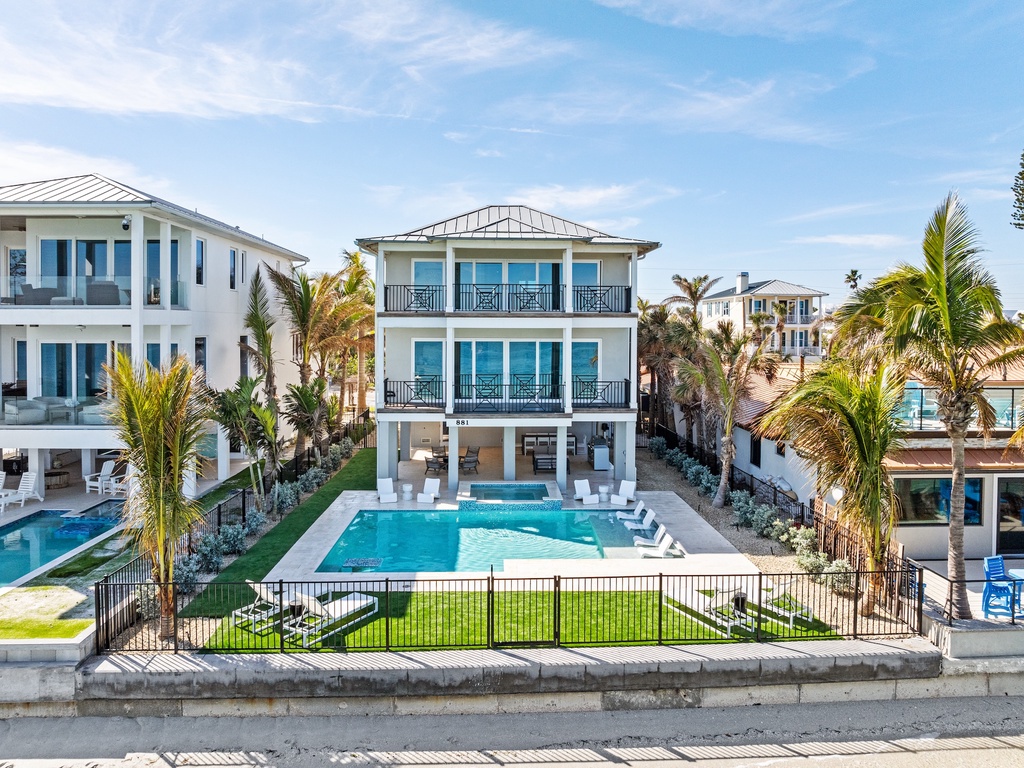 Coastal home right on the beach