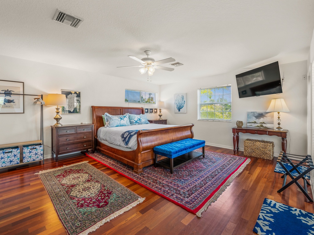 Primary Bedroom - King