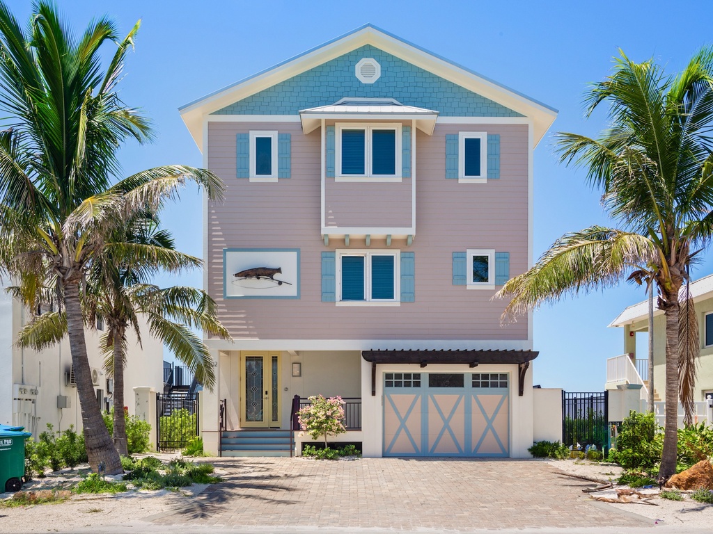 Tarpon Lookout by Anna Maria Island Accommodations