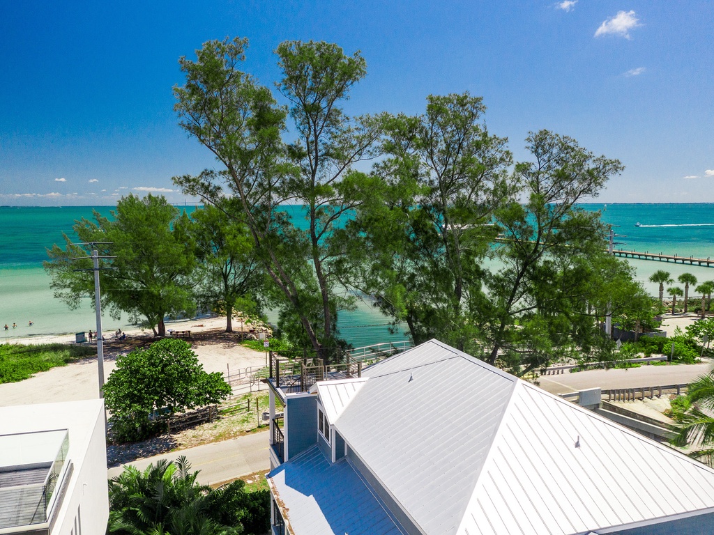 Close To Bayfront Park