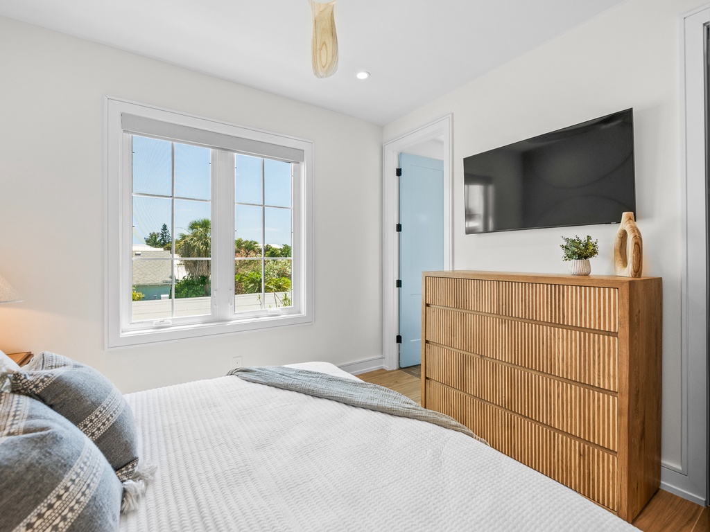 Fourth Bedroom - King