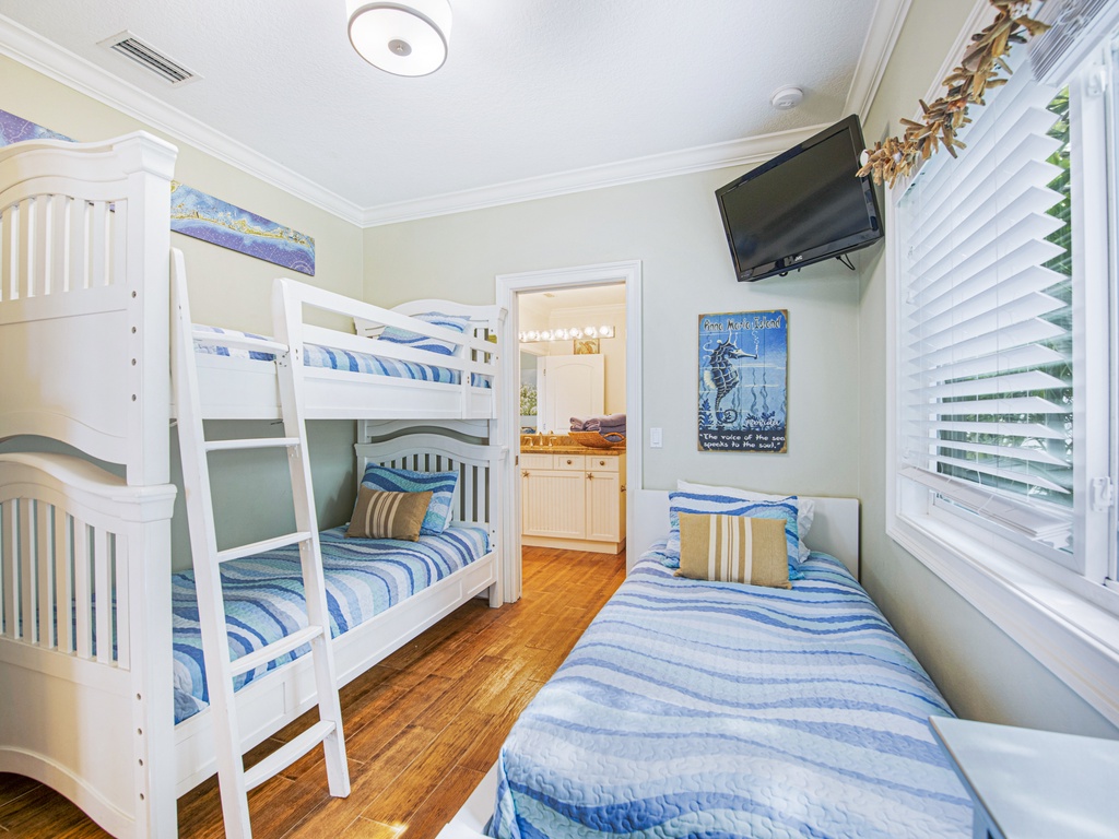 Side B - Fifth Bedroom