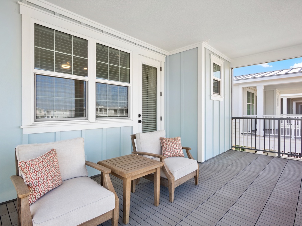 Primary Bedroom, Balcony