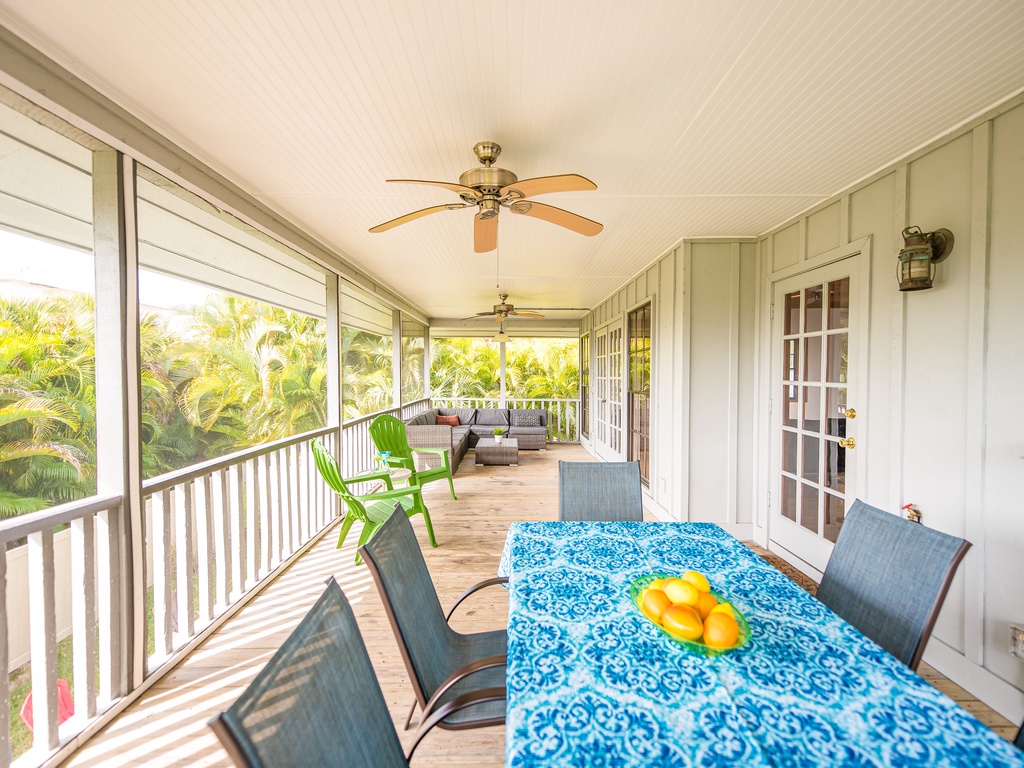Balcony Dining Area